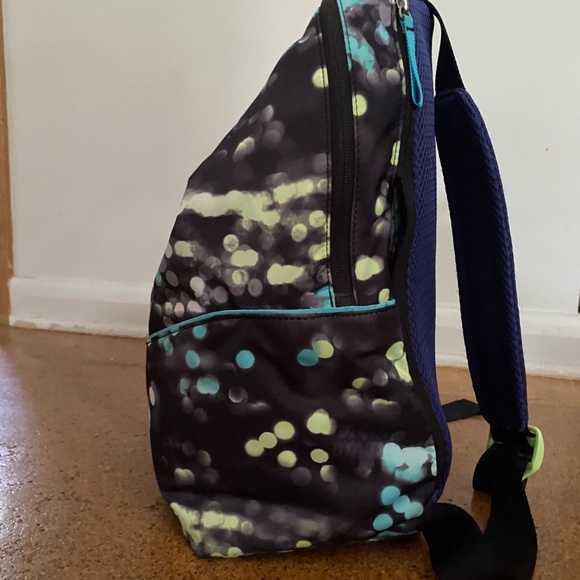 Iviva Backpack - Picture 4 of 10